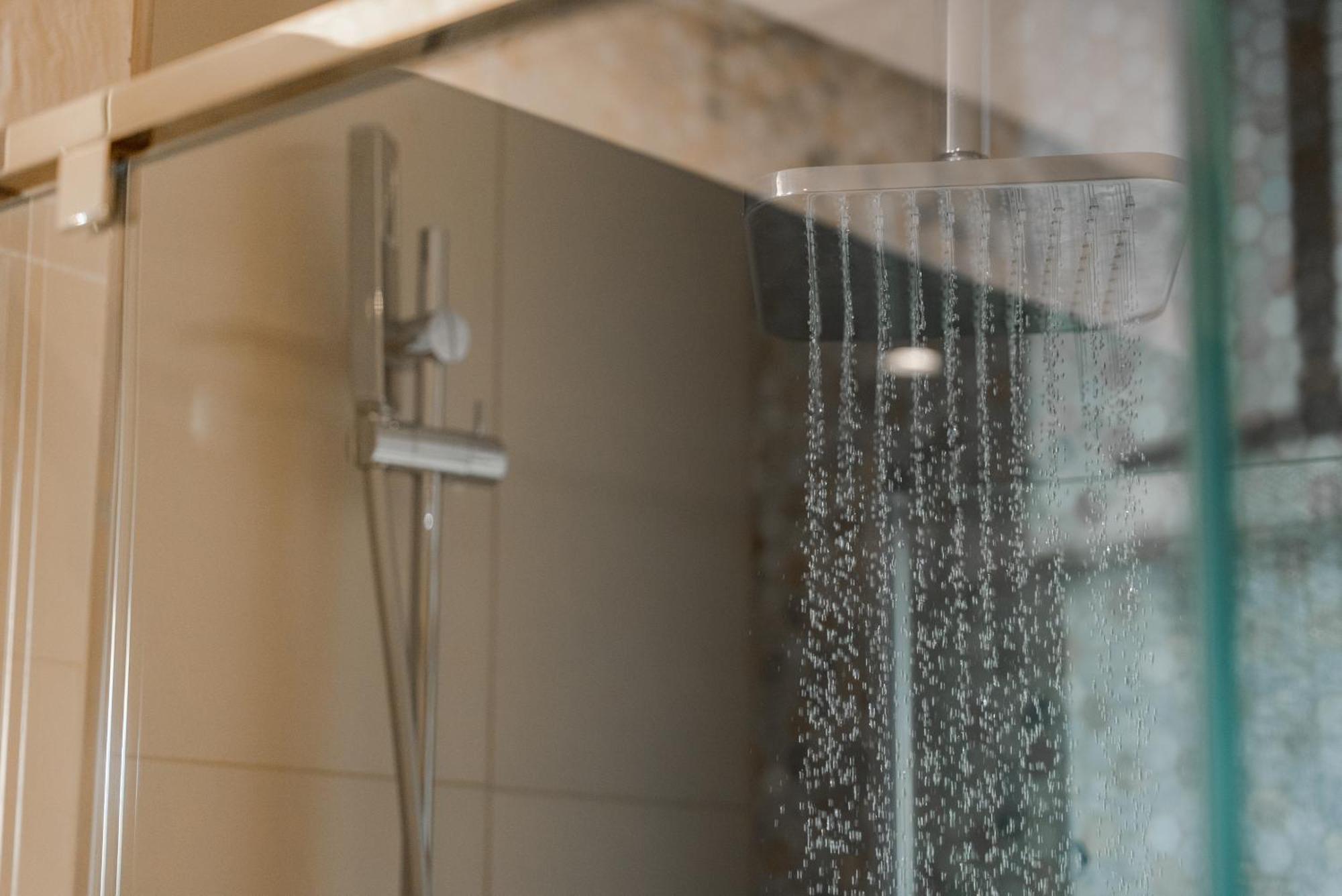 Apartment Private Pool & At Your Doorstep Abu Dhabi