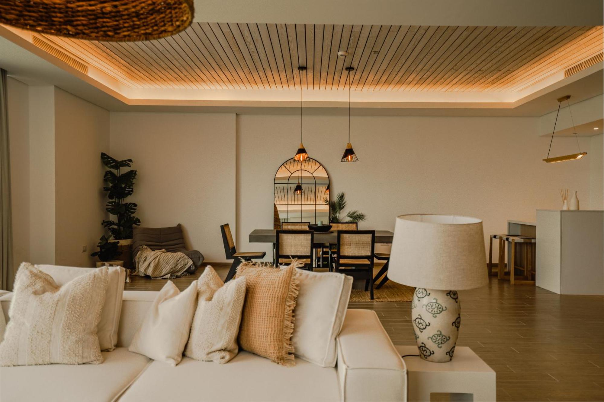 Private Pool & At Your Doorstep Apartment